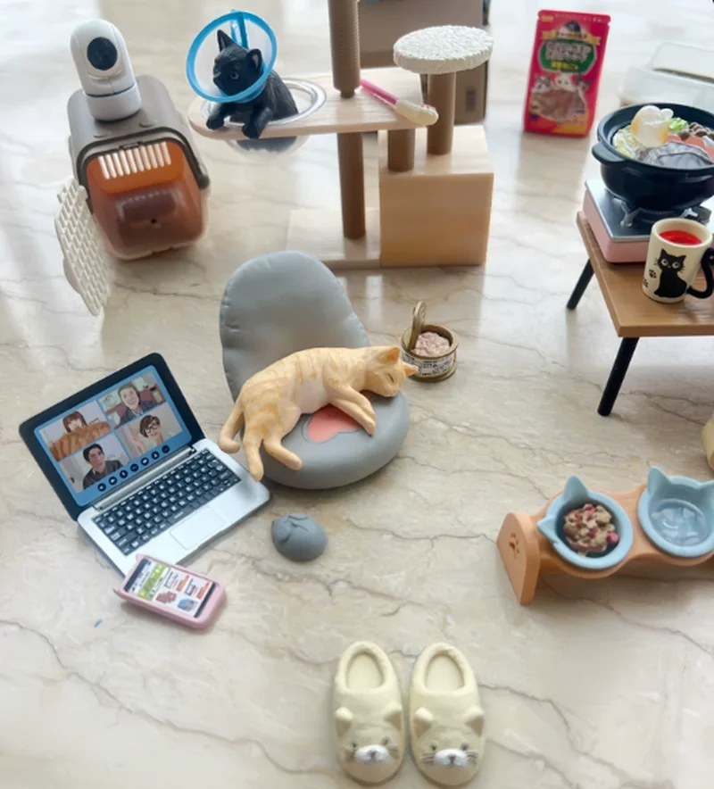 Кошка, миниатюры для повседневной жизни, украшение для кукольного домика, игровой набор, глухая коробка, каваи, аниме, экшн-фигурка, коллекционные украшения, праздничный подарок
Кошка, миниатюры для повседневной жизни, украшение для кукольного домика, игровой набор, глухая коробка, каваи, аниме, экшн-фигурка, коллекционные украшения, праздничный подарок