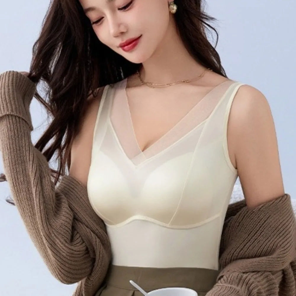 French Retro Style Deep V-neck Satin Camisole With Chest Cushion Solid Color Crop Tops Non Trace Tanks Suspender Vest Daily
French Retro Style Deep V-neck Satin Camisole With Chest Cushion Solid Color Crop Tops Non Trace Tanks Suspender Vest Daily