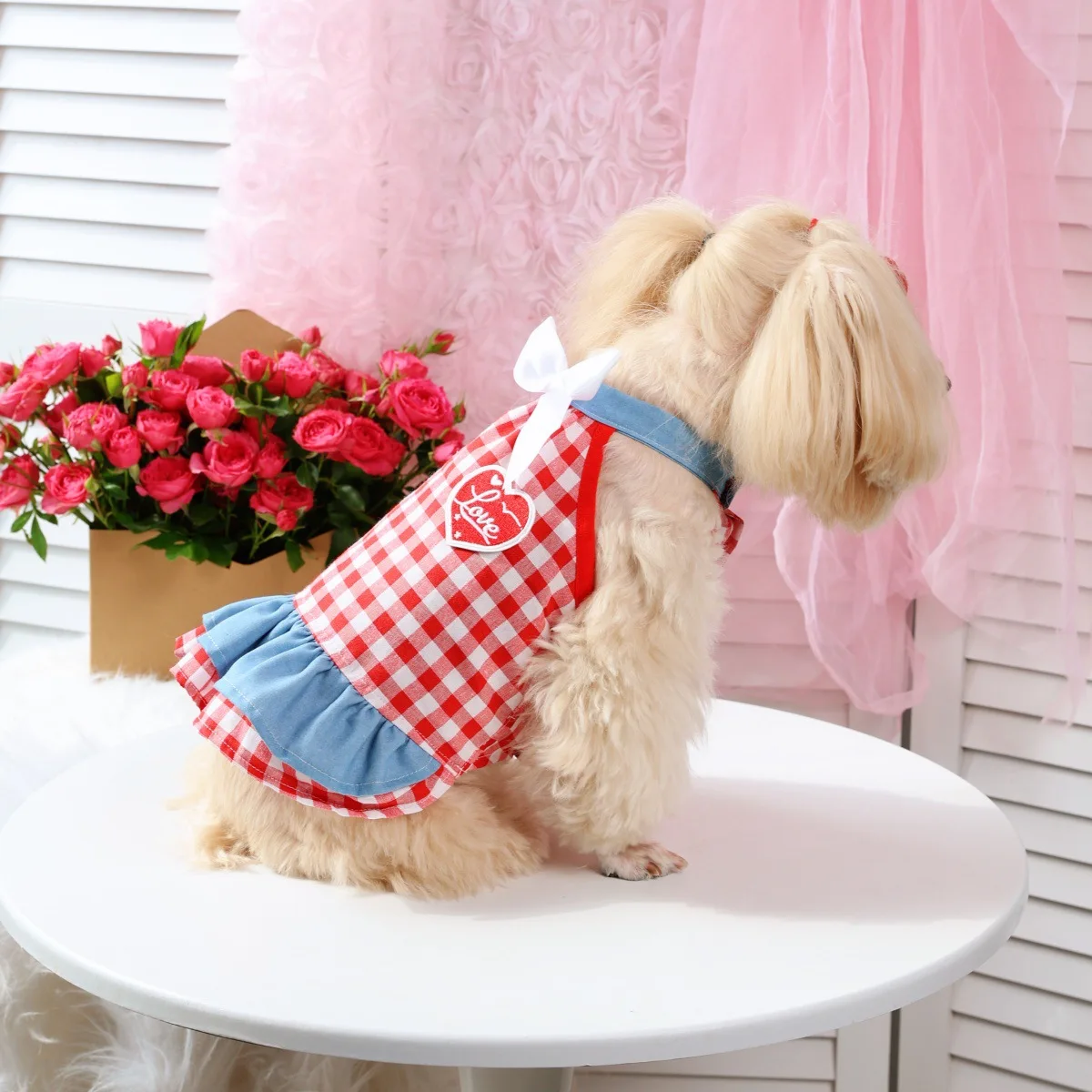 Valentine's Day Red Grid Dog Dress, Cute Love Bow Princess Style Breathable Pet Outfit Fashion Apparel for Small Medium Dogs Cat
Valentine's Day Red Grid Dog Dress, Cute Love Bow Princess Style Breathable Pet Outfit Fashion Apparel for Small Medium Dogs Cat