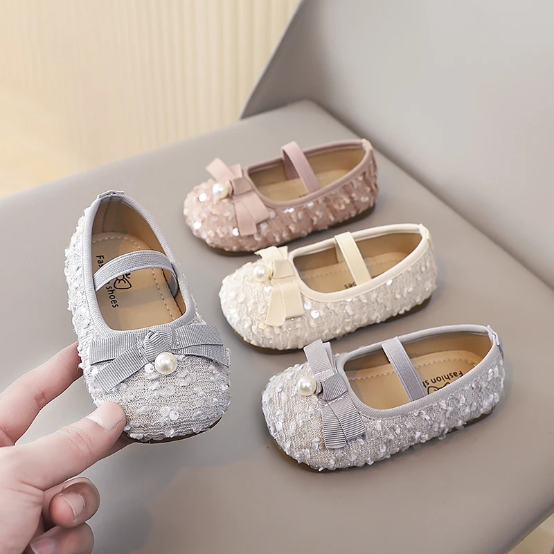 Girls Mary Janes for Party Wedding Shows Bow Sequined Rhinestones Shallow Children Fashion Versatile Soft Kids Casual Shoes 2025
Girls Mary Janes for Party Wedding Shows Bow Sequined Rhinestones Shallow Children Fashion Versatile Soft Kids Casual Shoes 2025