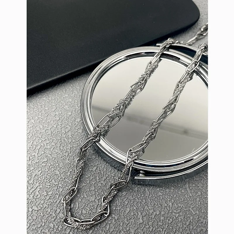 10 Pieces Stainless Steel Double layered Surrounding Design Necklace Simple and Versatile Couple Fashion Jewelry for Women
10 Pieces Stainless Steel Double layered Surrounding Design Necklace Simple and Versatile Couple Fashion Jewelry for Women