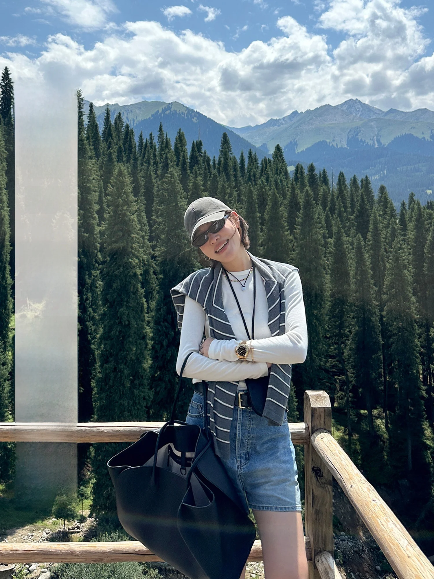 Женская облегающая футболка Long Sve Camere oulder Width Regular Casual Sle, осеннее новое поступление, белая основа irt
Женская облегающая футболка Long Sve Camere oulder Width Regular Casual Sle, осеннее новое поступление, белая основа irt