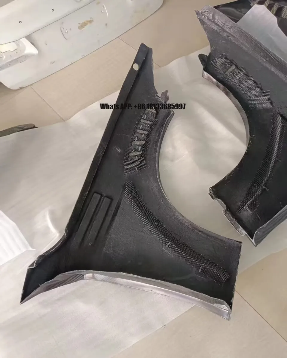 Carbon Fiber Fender for BMW F20 F22 - Performance Upgrade
Carbon Fiber Fender for BMW F20 F22 - Performance Upgrade