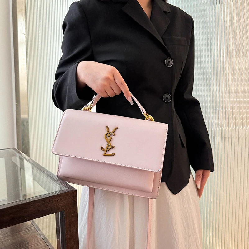 Women’s Leather Luxury Crossbody Classic Bag Elegant Shoulder Designer Fashion Tote Handbag For Daily Styling
Women’s Leather Luxury Crossbody Classic Bag Elegant Shoulder Designer Fashion Tote Handbag For Daily Styling