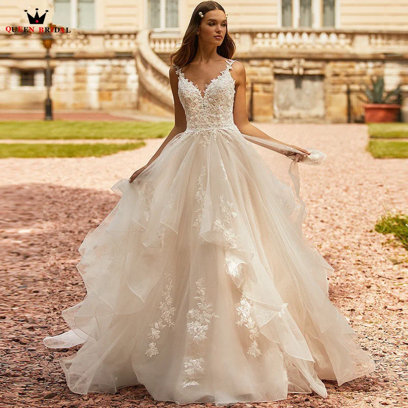 Elegant A-line Wedding Dresses Open Back Tulle Lace Crystal Beaded Appliques Long Formal Bridal Gown Customize DZ31
Elegant A-line Wedding Dresses Open Back Tulle Lace Crystal Beaded Appliques Long Formal Bridal Gown Customize DZ31