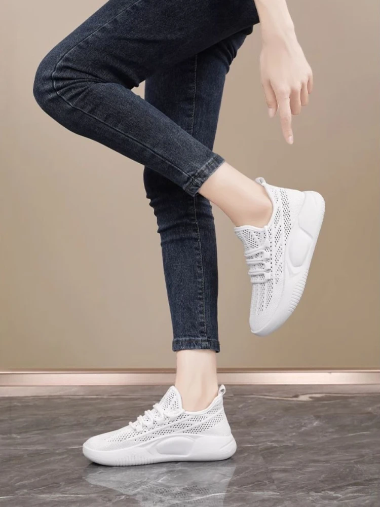 2026 New Women Breathable Mesh Sneakers Hollow Out Lightweight Casual Sports Shoes White Walking Shoes
2026 New Women Breathable Mesh Sneakers Hollow Out Lightweight Casual Sports Shoes White Walking Shoes