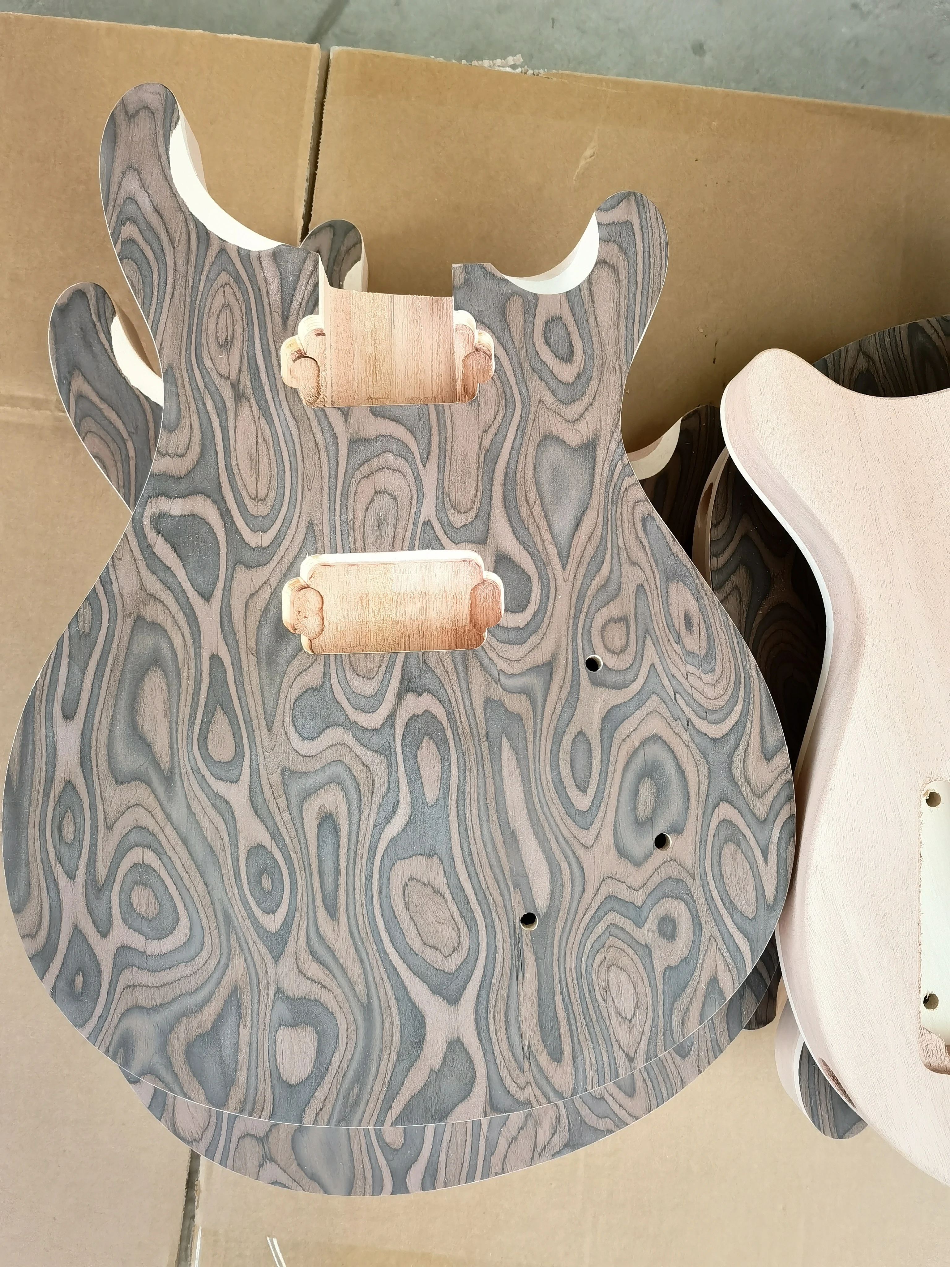 one guitar body Unfinished guitar Body replacement mahogany Maple Electric Guitar
one guitar body Unfinished guitar Body replacement mahogany Maple Electric Guitar
