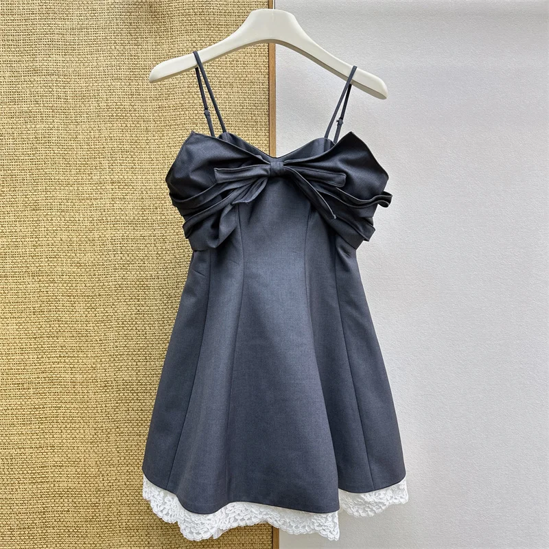 Women's dress New lace patchwork mini dress for summer 2026 suspender slim sleeveless short dress bow decoration party dresses
Women's dress New lace patchwork mini dress for summer 2026 suspender slim sleeveless short dress bow decoration party dresses