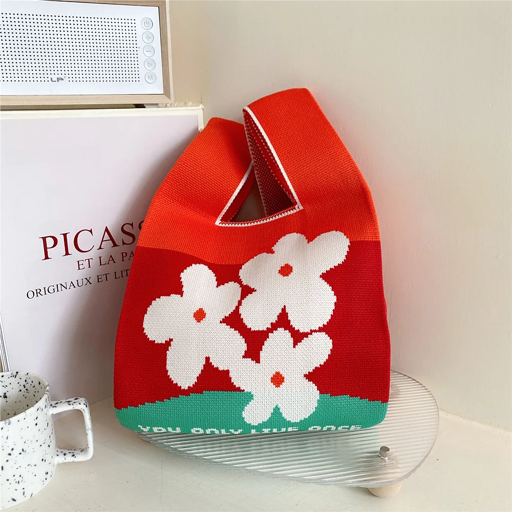 New design girls' knitting handbag women's one-shoulder knitting women's bag fashion Casual Color Tote Bag Shopping Bag
New design girls' knitting handbag women's one-shoulder knitting women's bag fashion Casual Color Tote Bag Shopping Bag