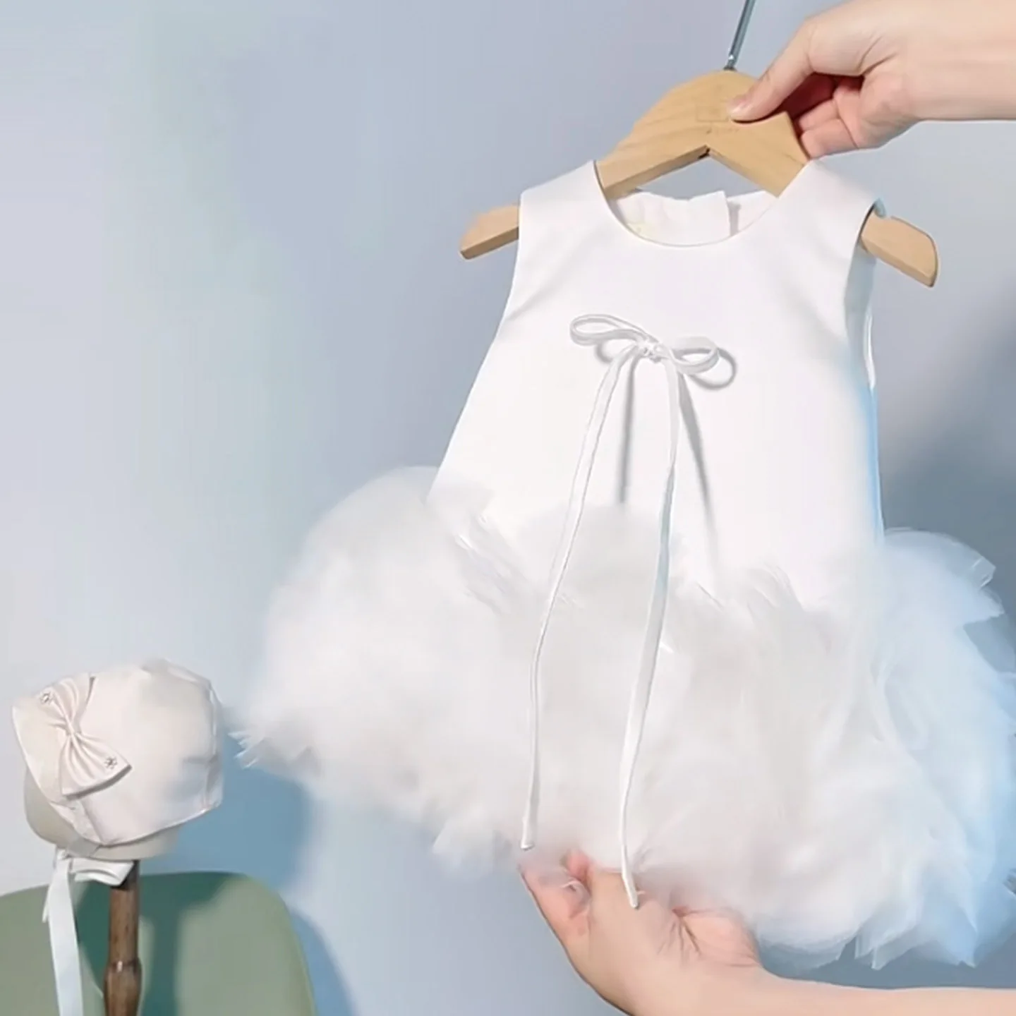 One-year-old Dress Female Treasure Sleeveless Wedding Flower Girl Baby 100-day Banquet Grab Week Clothes Birthday Princess Dress
One-year-old Dress Female Treasure Sleeveless Wedding Flower Girl Baby 100-day Banquet Grab Week Clothes Birthday Princess Dress