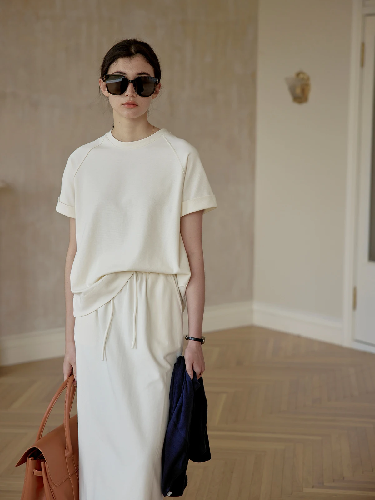 Moofeel White Casual Set round Neck Short Sleeve Long Skirt 2023 Summer Collection One Complete Set Fashionable Women's Ensemble
Moofeel White Casual Set round Neck Short Sleeve Long Skirt 2023 Summer Collection One Complete Set Fashionable Women's Ensemble