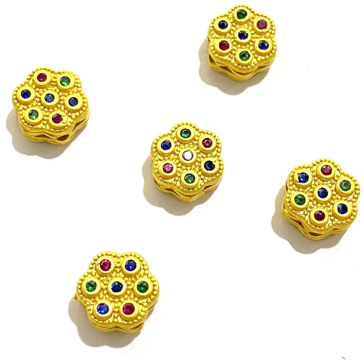 3pcs Copper Plated Micro Inlaid Zircon Through Hole Loose Beads Diy Bracelet Necklace Spacer Beads Jewelry Material Wholesale
3pcs Copper Plated Micro Inlaid Zircon Through Hole Loose Beads Diy Bracelet Necklace Spacer Beads Jewelry Material Wholesale