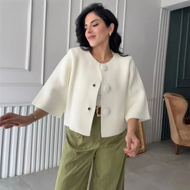 ZHIO Knit Cropped Cardigan Woman Summer Knitwear Fashion Polo Button Short Sweaters for Women Wide Sleeve Crop Knit Top Female
ZHIO Knit Cropped Cardigan Woman Summer Knitwear Fashion Polo Button Short Sweaters for Women Wide Sleeve Crop Knit Top Female