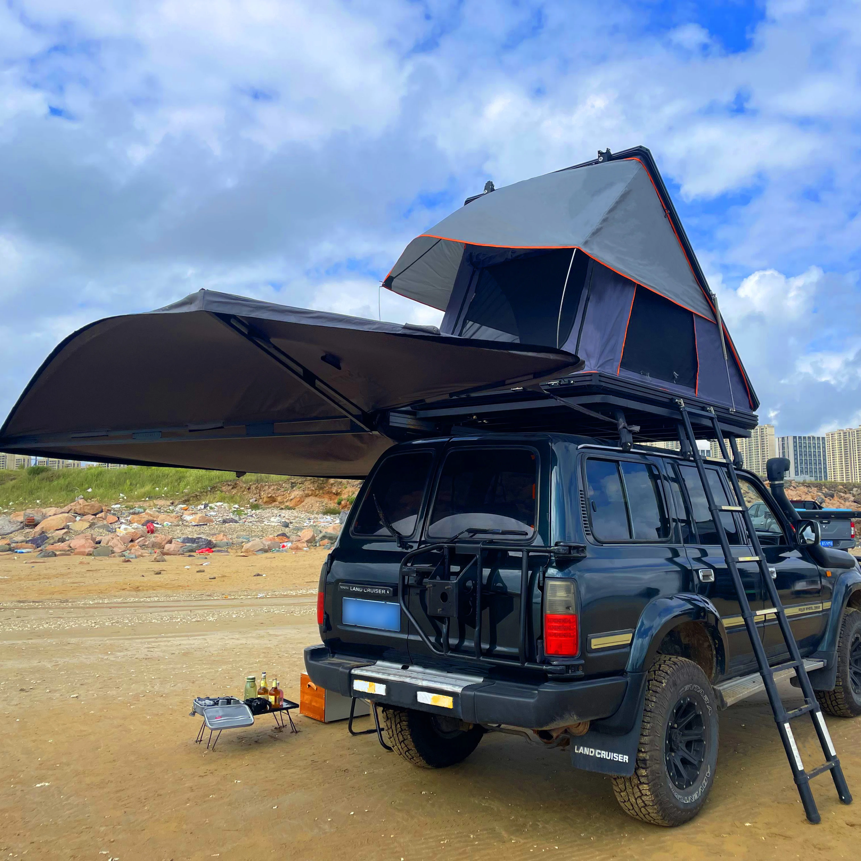 Outdoor Manufacturer Fold Out Camping Overland Rooftop Camping Tent with Awning
Outdoor Manufacturer Fold Out Camping Overland Rooftop Camping Tent with Awning