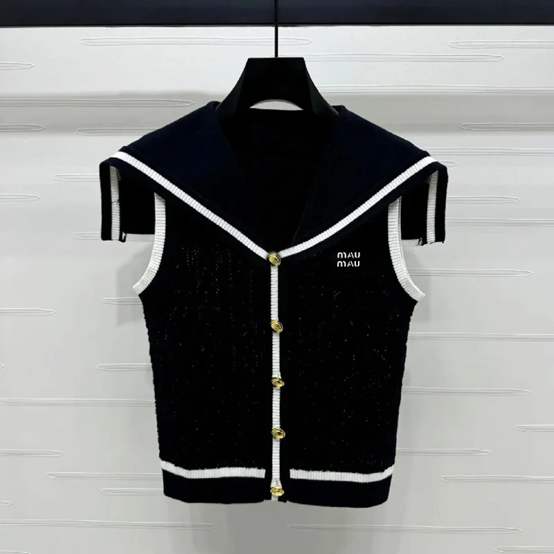 Высококачественный вязаный жилет с темно-синим воротником для молодых женщин, ажурный дизайн, корейский прямой топ-труба ape ort Sve
Высококачественный вязаный жилет с темно-синим воротником для молодых женщин, ажурный дизайн, корейский прямой топ-труба ape ort Sve