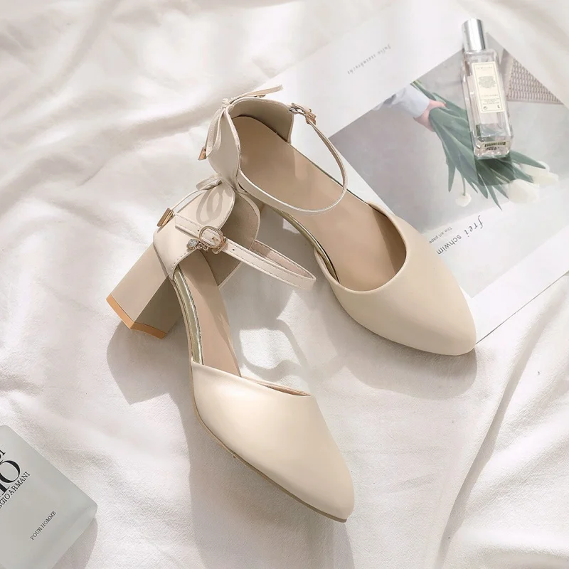 Women's Beige Pointed Toe Block Heel Sandals Elegant Ankle Strap Pumps for Wedding Party Office Dress Shoes
Women's Beige Pointed Toe Block Heel Sandals Elegant Ankle Strap Pumps for Wedding Party Office Dress Shoes
