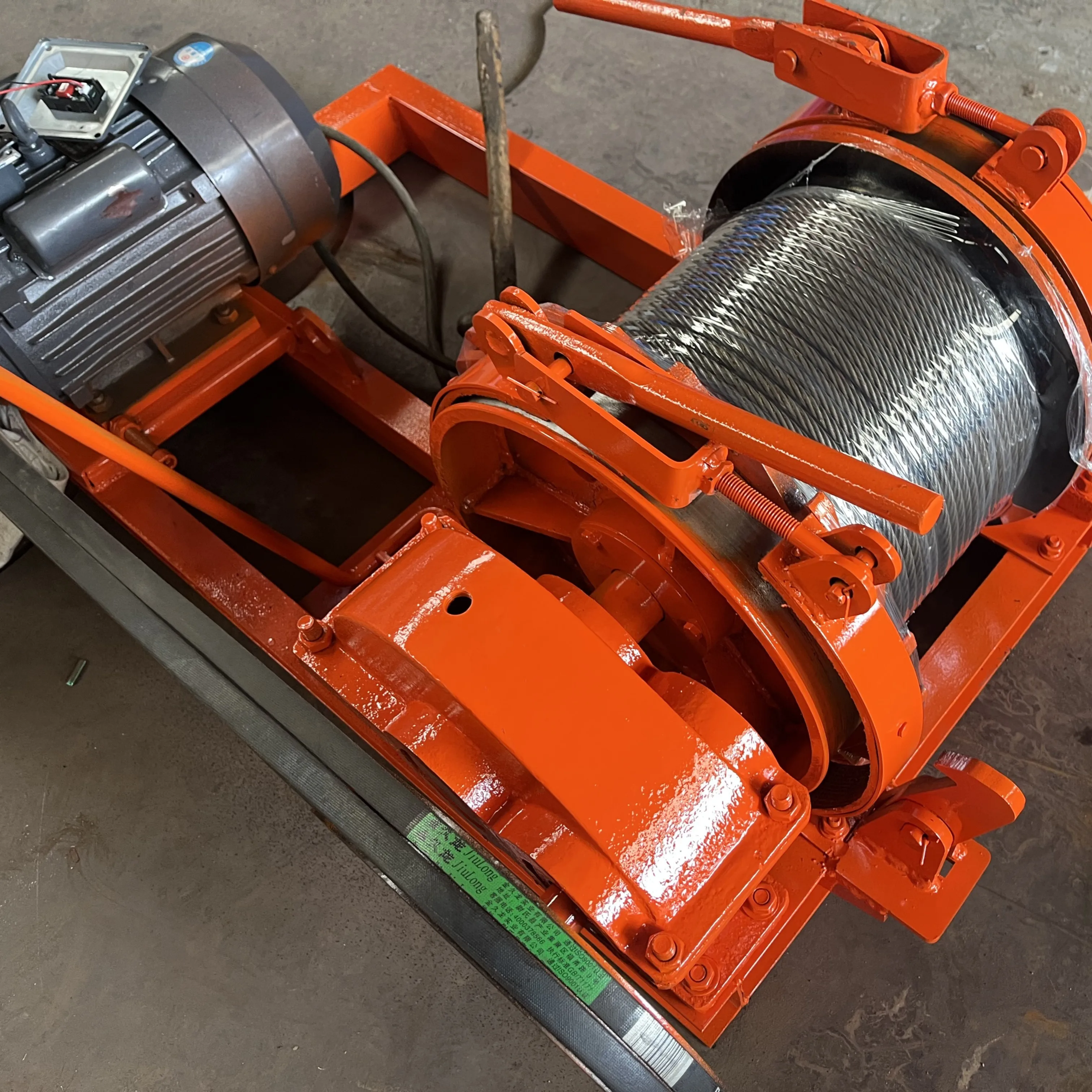 Manual Clutch Winches with Electric Power 1-2 Ton Capacity for Boat Construction Durable Steel Material
Manual Clutch Winches with Electric Power 1-2 Ton Capacity for Boat Construction Durable Steel Material