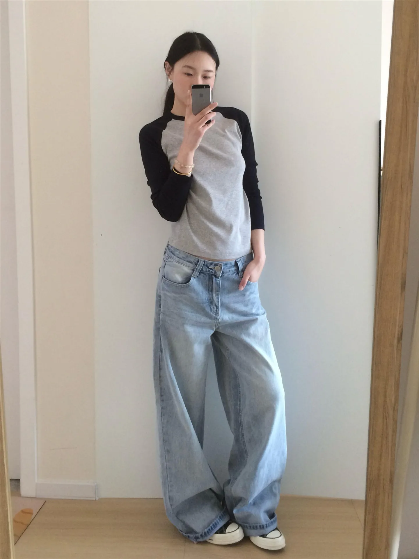 Cleanfit American Style Light Blue Straight Leg Jeans Women's mid Low Waist Washed Versatile Wide Leg Pants Casual Cotton
Cleanfit American Style Light Blue Straight Leg Jeans Women's mid Low Waist Washed Versatile Wide Leg Pants Casual Cotton