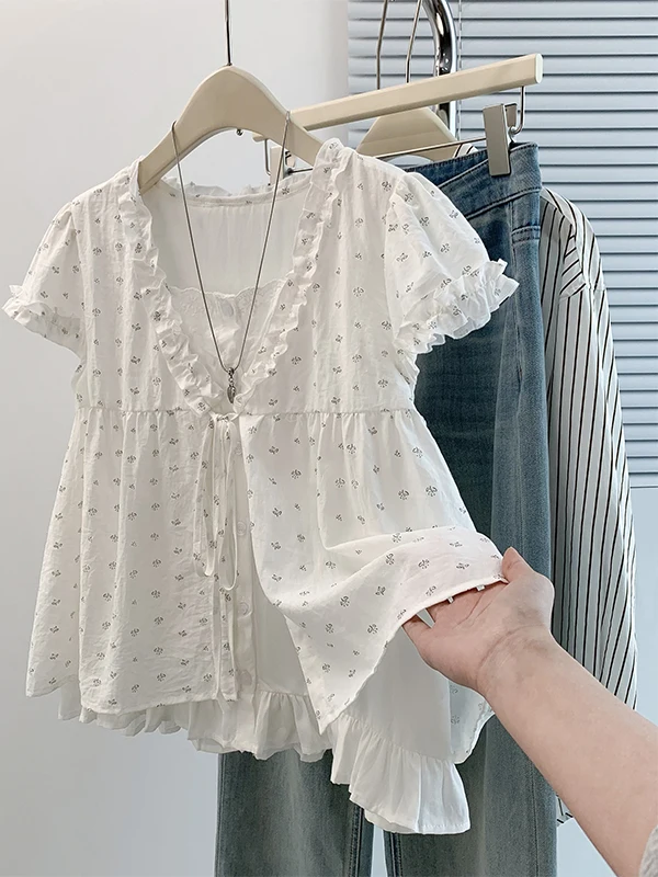 Sweet Style Short Sleeve Women's Shirt Large Size Casual Loose Fit Breathable Skin-Friendly Summer Fashion Artistic Style
Sweet Style Short Sleeve Women's Shirt Large Size Casual Loose Fit Breathable Skin-Friendly Summer Fashion Artistic Style