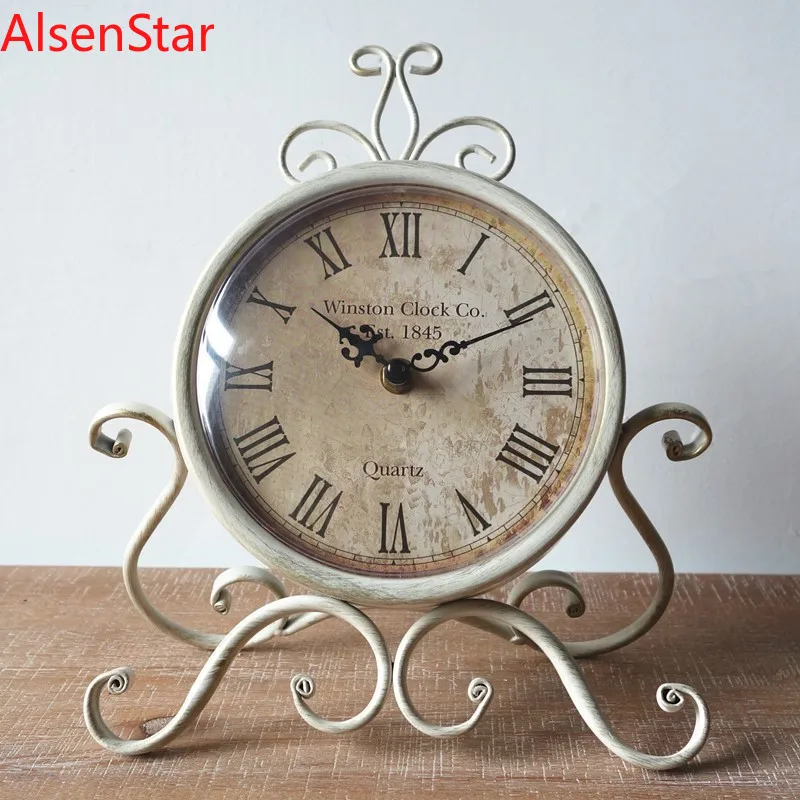 European Style Wrought Iron Mute Desk Clock, Creative Retro Living Room Decorative Table Clock, Home Decoration
European Style Wrought Iron Mute Desk Clock, Creative Retro Living Room Decorative Table Clock, Home Decoration