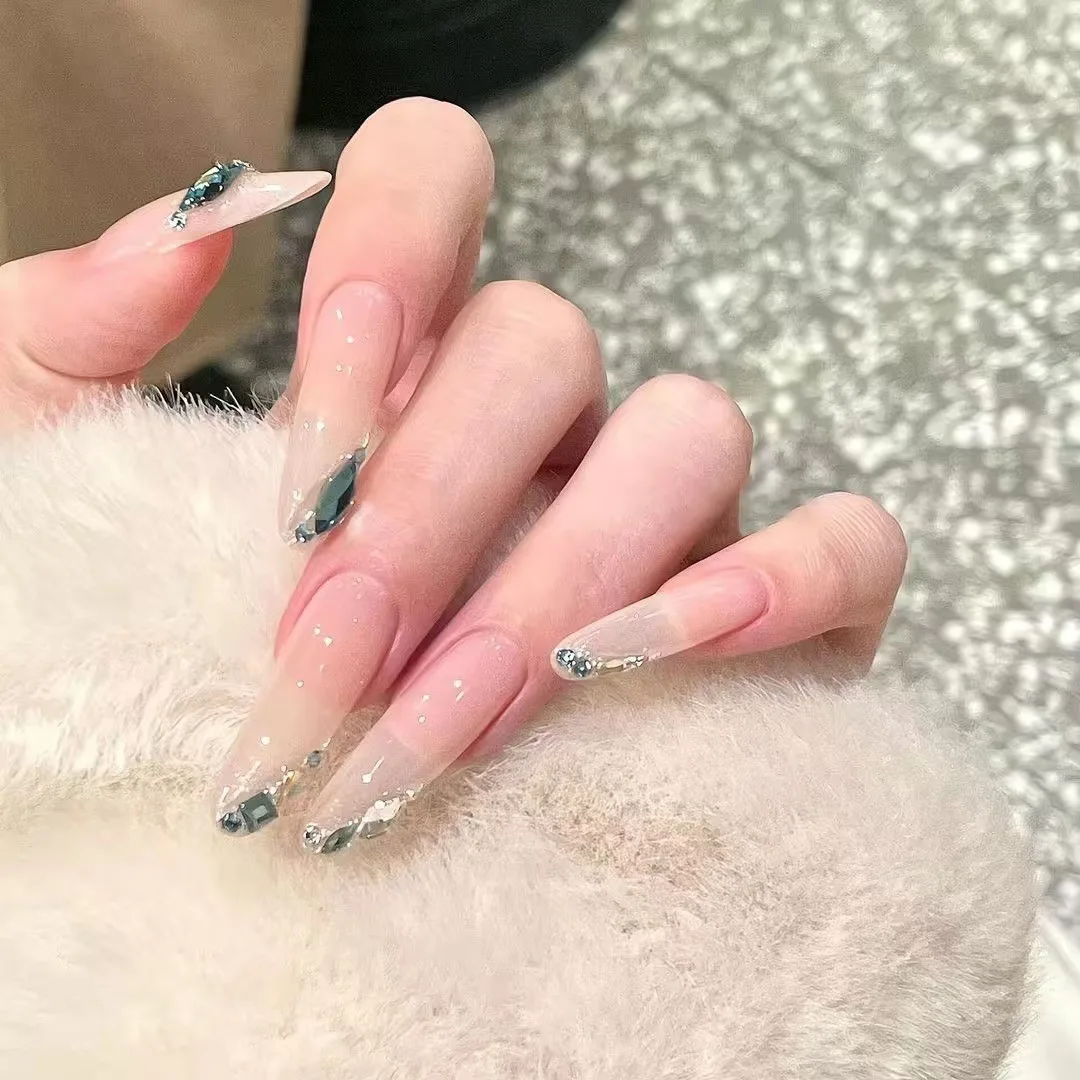 Handmade Nail Dressing, Elegant, Lasting, Cool, Gentle and Generous, Ice Nail Patch
Handmade Nail Dressing, Elegant, Lasting, Cool, Gentle and Generous, Ice Nail Patch
