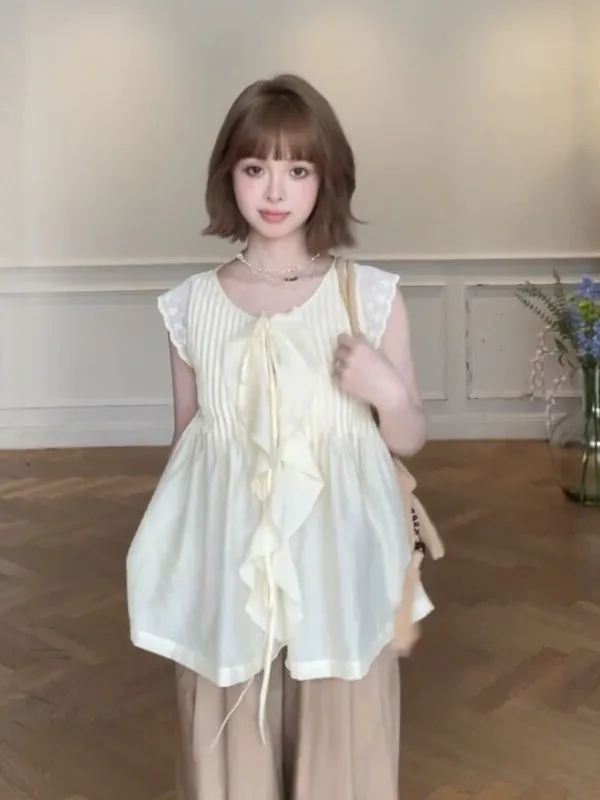 Sweet Lace Trim Sleeveless Shirt Women Summer 2026 New Loose Slimming Fairy Doll Top Cotton Polyester Material French Style
Sweet Lace Trim Sleeveless Shirt Women Summer 2026 New Loose Slimming Fairy Doll Top Cotton Polyester Material French Style
