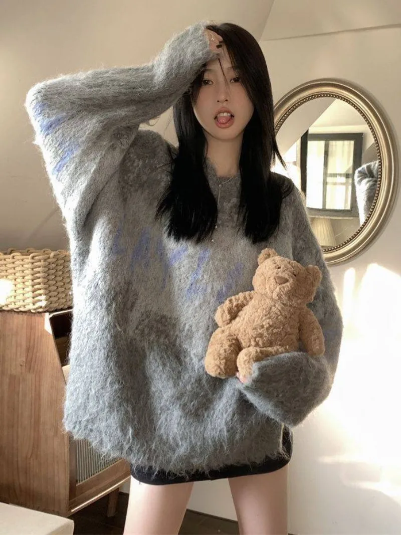 Korean Loose Vintage Print Lazy Gray Pullovers Knitted Tops Women Elegant O Neck Sweaters High Street Casual Y2k Sueter Mujer
Korean Loose Vintage Print Lazy Gray Pullovers Knitted Tops Women Elegant O Neck Sweaters High Street Casual Y2k Sueter Mujer