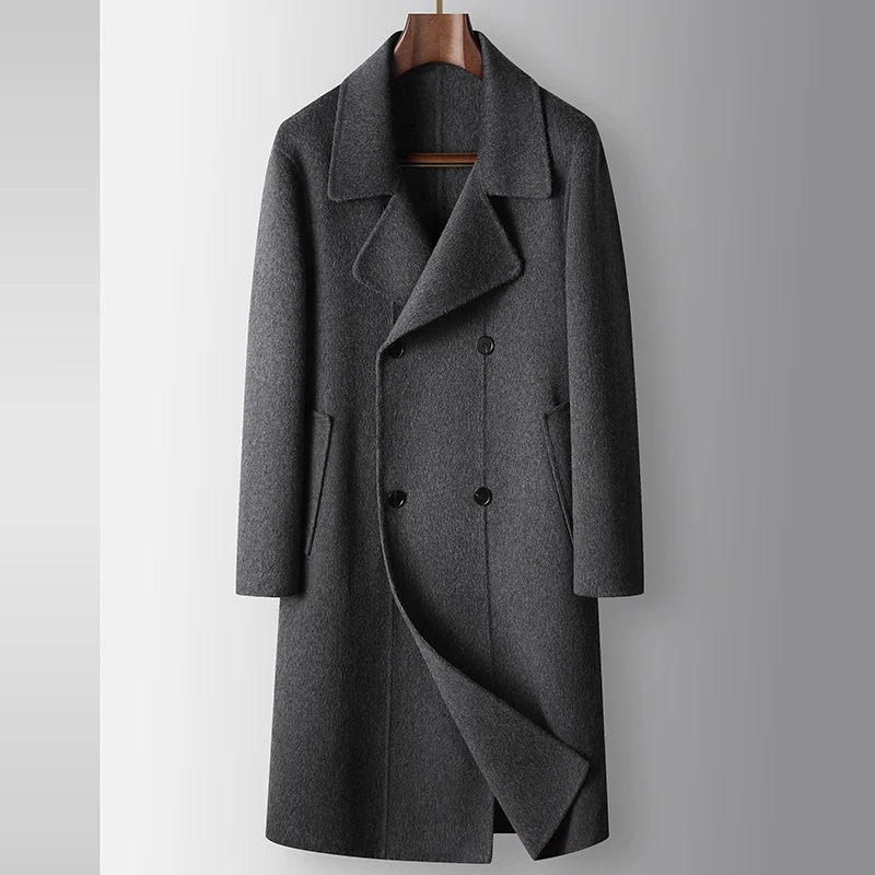 Новое поступление 2025 года, высококачественный двубортный плащ из 70% шерсти для мужчин, пальто HZ688095
Новое поступление 2025 года, высококачественный двубортный плащ из 70% шерсти для мужчин, пальто HZ688095