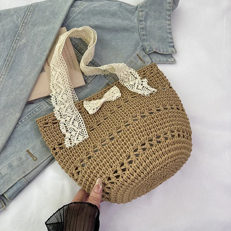 Summer Small Straw Handbag Trendy Shoulder Bag Woven Bucket Handbag Casual Travel Beach Bag Lady Top Handle Tote
Summer Small Straw Handbag Trendy Shoulder Bag Woven Bucket Handbag Casual Travel Beach Bag Lady Top Handle Tote