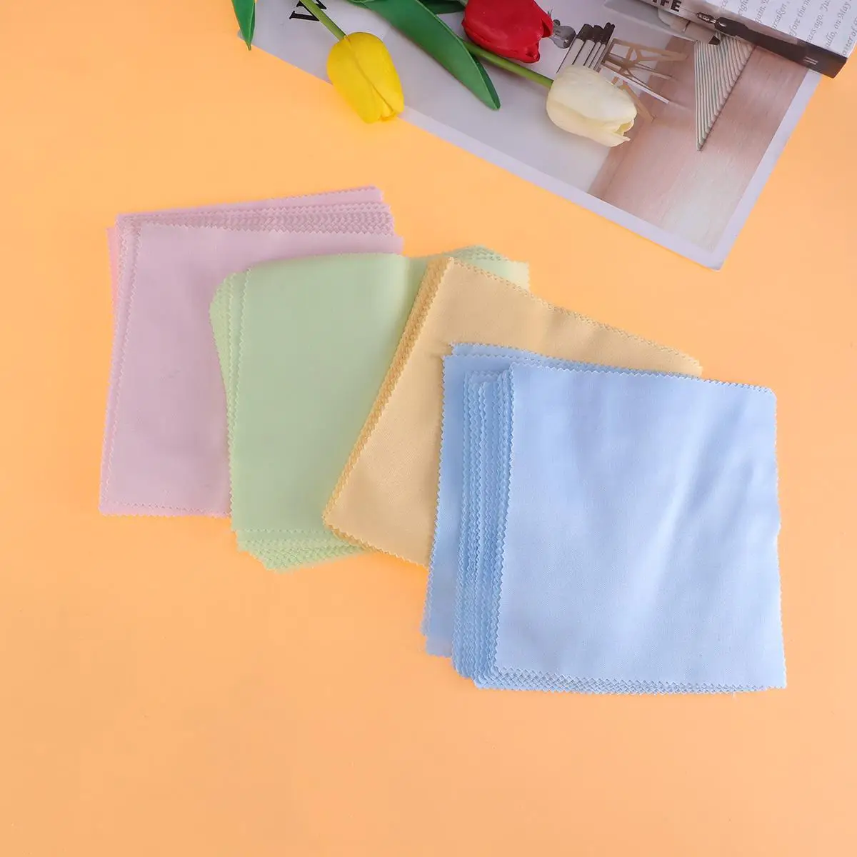 100 Pcs Microfiber Cleaning Cloths 15x18cm Reusable Soft Cloth for Glasses Screen Lens Watches Jewelry Electronics
100 Pcs Microfiber Cleaning Cloths 15x18cm Reusable Soft Cloth for Glasses Screen Lens Watches Jewelry Electronics