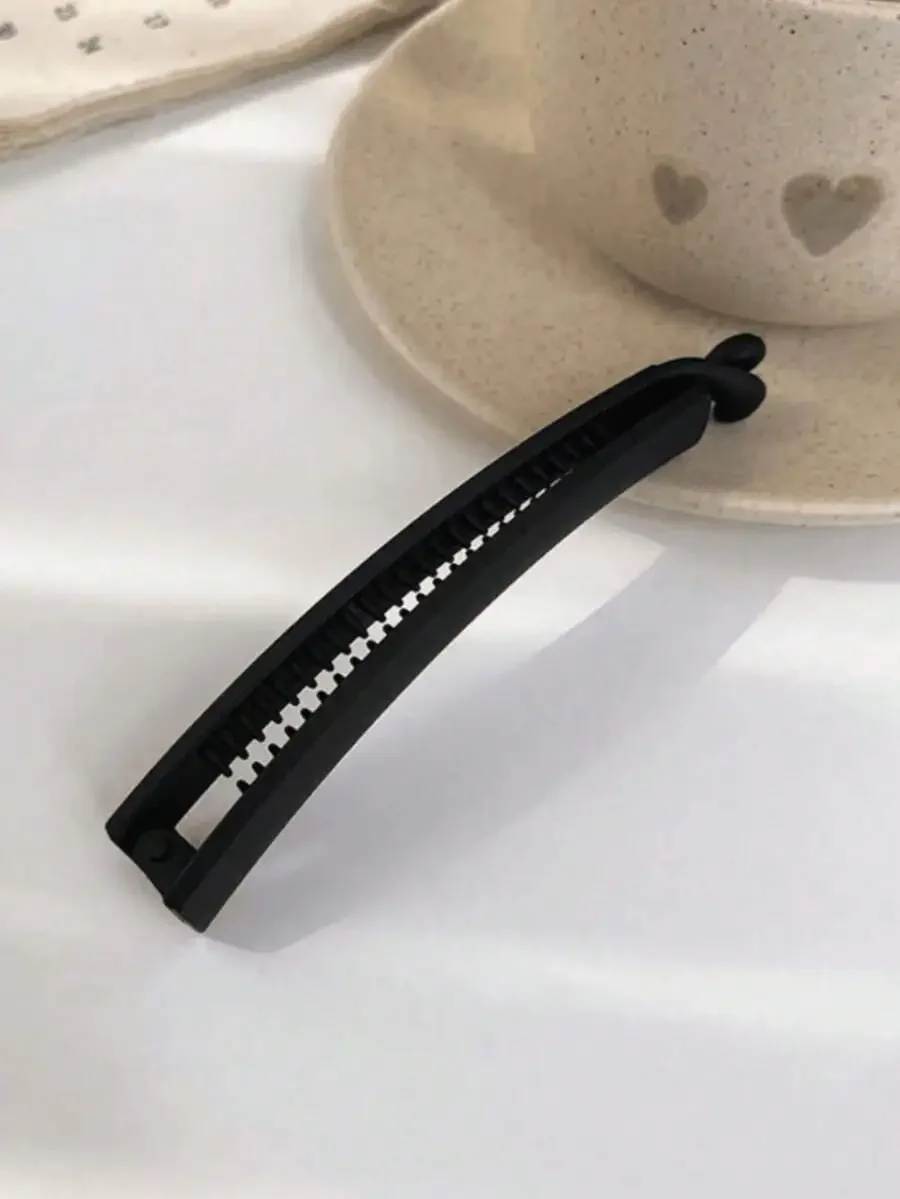 Black Solid Color Banana Clip Hair Claw For Women Daily Wear
Black Solid Color Banana Clip Hair Claw For Women Daily Wear