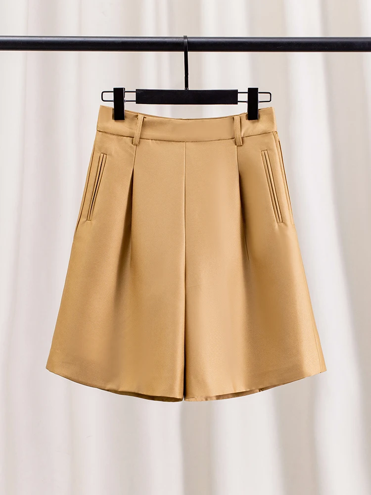 Khaki Casual Suit Shorts Women Summer Design Straight Leg Short High Waist Five-Quarter Pants Versatile High Waist Straight Leg
Khaki Casual Suit Shorts Women Summer Design Straight Leg Short High Waist Five-Quarter Pants Versatile High Waist Straight Leg