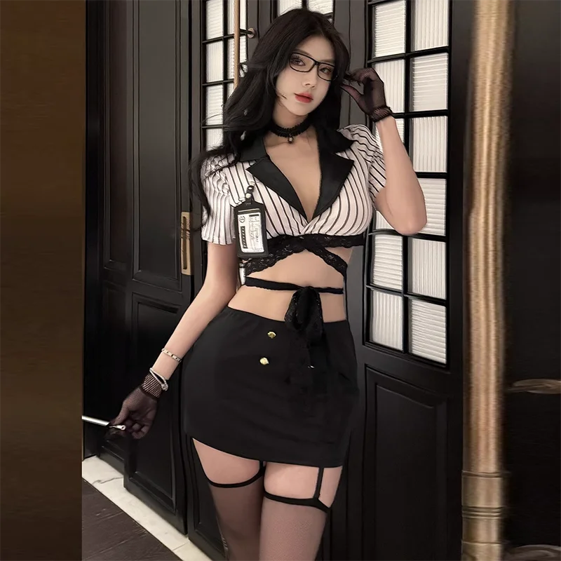2025 Women's Sexy Two Pieces Stripped Roleplay Teacher Uniform Adult Lady Naugty Party Cosplay Costumes Spicy Night SM Nightwear
2025 Women's Sexy Two Pieces Stripped Roleplay Teacher Uniform Adult Lady Naugty Party Cosplay Costumes Spicy Night SM Nightwear