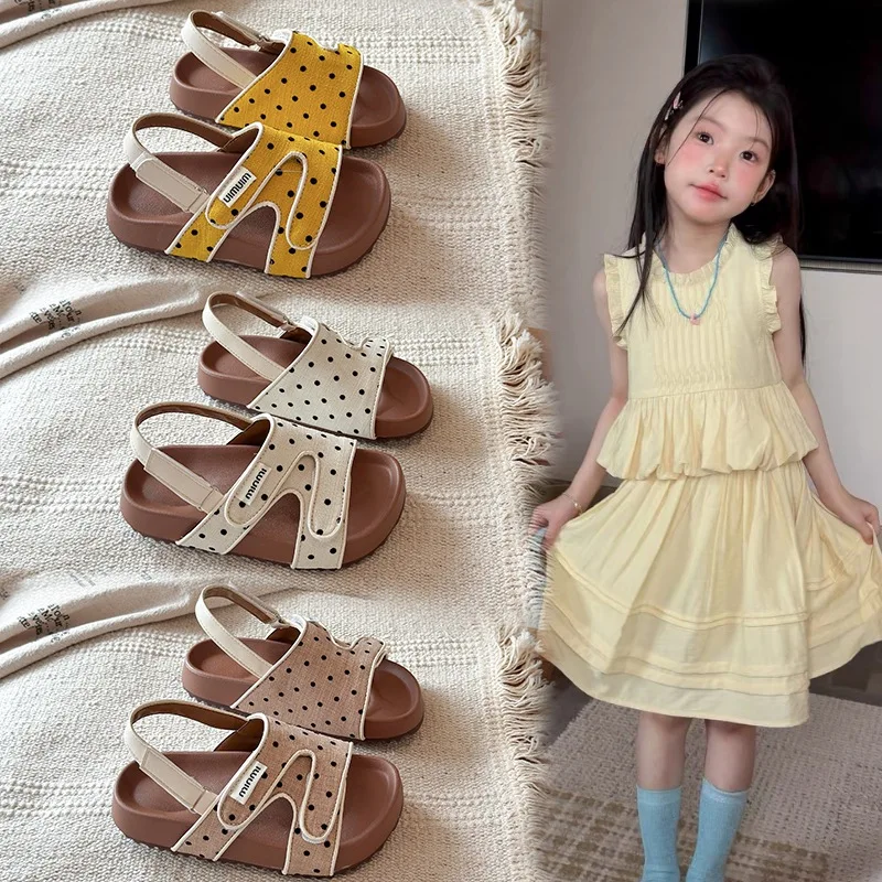Girls Sandals Summer New Children's Shoes Fashion Princess Shoes Soft Sole Casual Beach Shoes
Girls Sandals Summer New Children's Shoes Fashion Princess Shoes Soft Sole Casual Beach Shoes