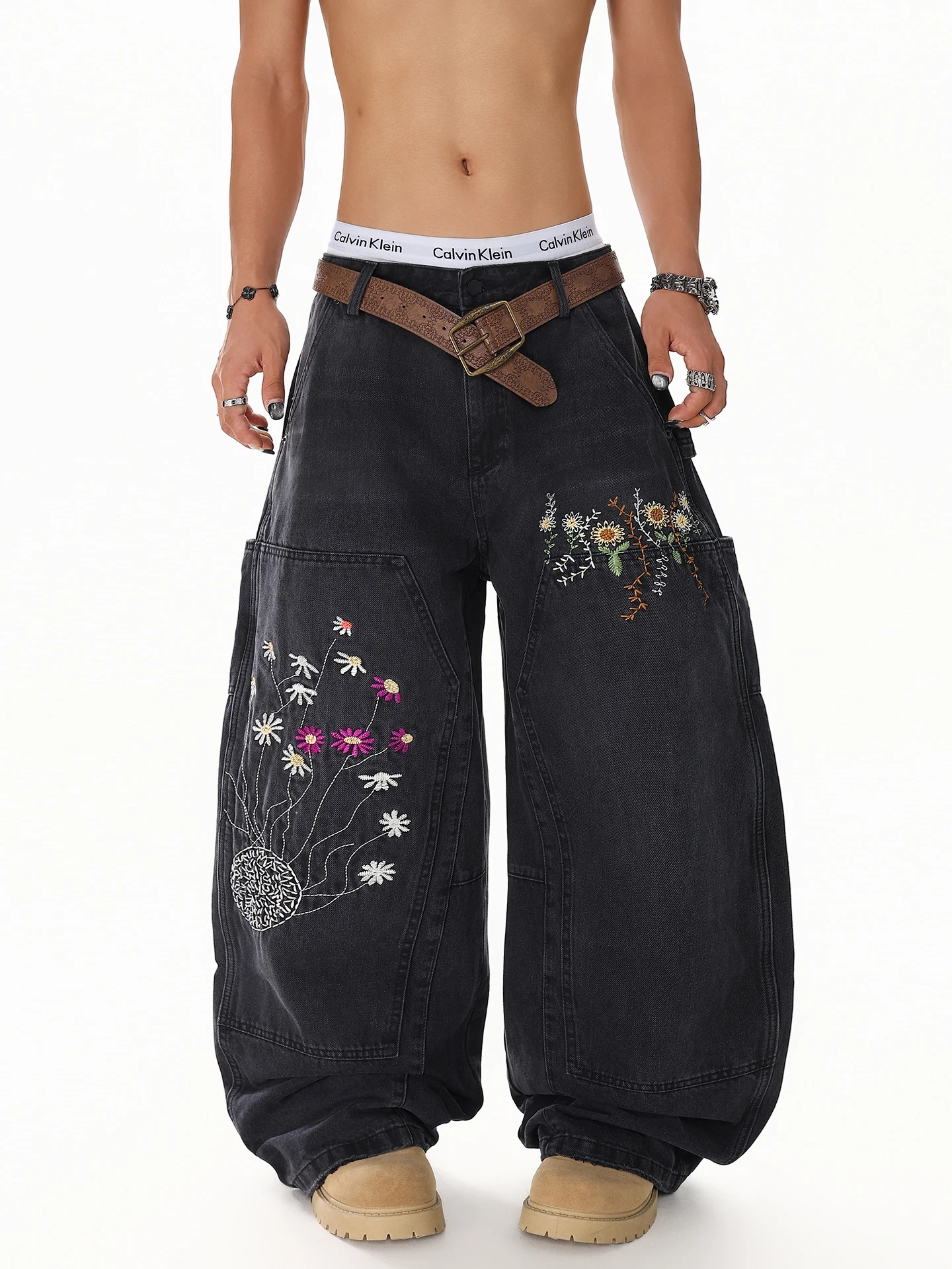 Retro High Street Embroidered Floral Men's Jeans Loose Casual Straight Leg Jeans Youth Trendy Machine Embroidery High Waist
Retro High Street Embroidered Floral Men's Jeans Loose Casual Straight Leg Jeans Youth Trendy Machine Embroidery High Waist