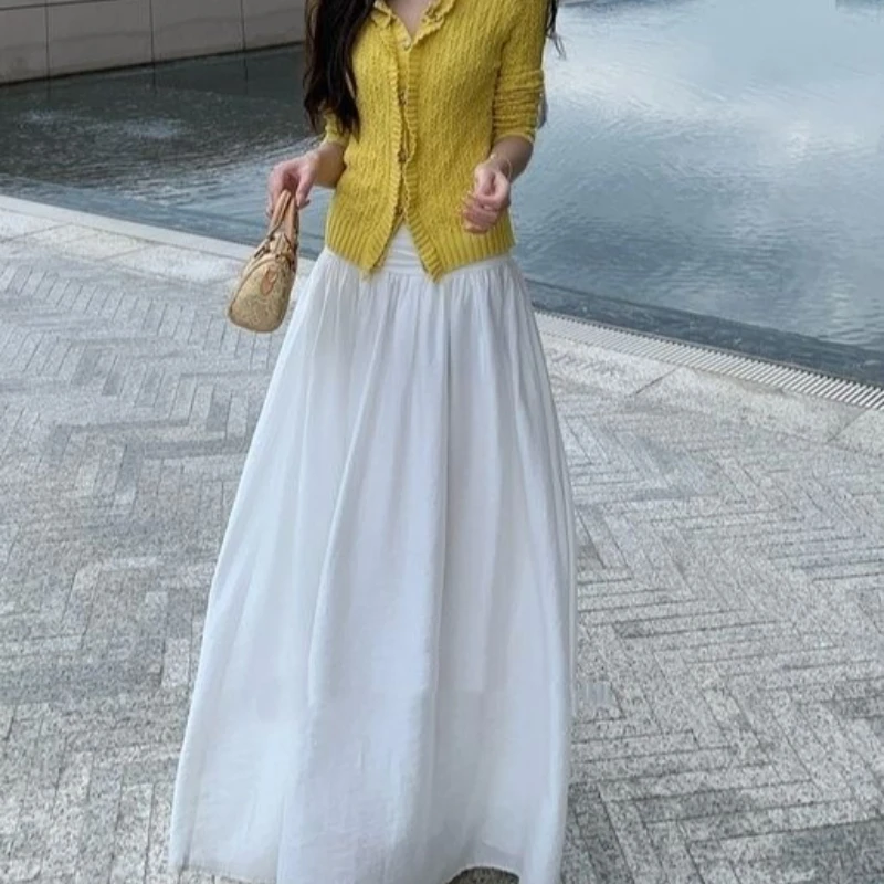 Tall Spring and Summer Skirt Cold White Soft Vertical Skirt Big Skirt
Tall Spring and Summer Skirt Cold White Soft Vertical Skirt Big Skirt