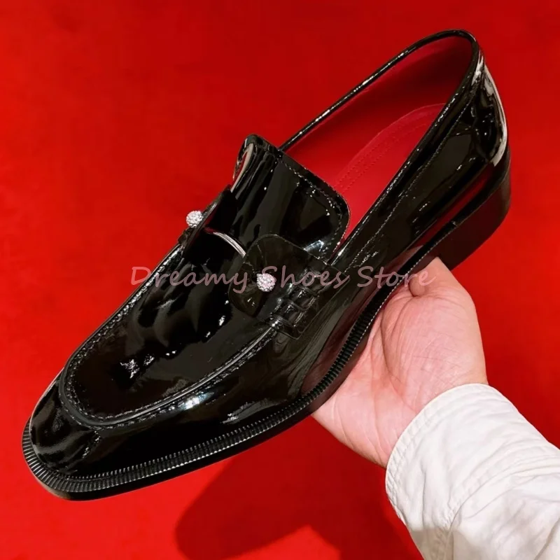 Men's Silver Decor Square Toe Dress Shoes Black Patent Leather Slip On Low Heels Loafers New Fashion Formal Business Office Shoe
Men's Silver Decor Square Toe Dress Shoes Black Patent Leather Slip On Low Heels Loafers New Fashion Formal Business Office Shoe