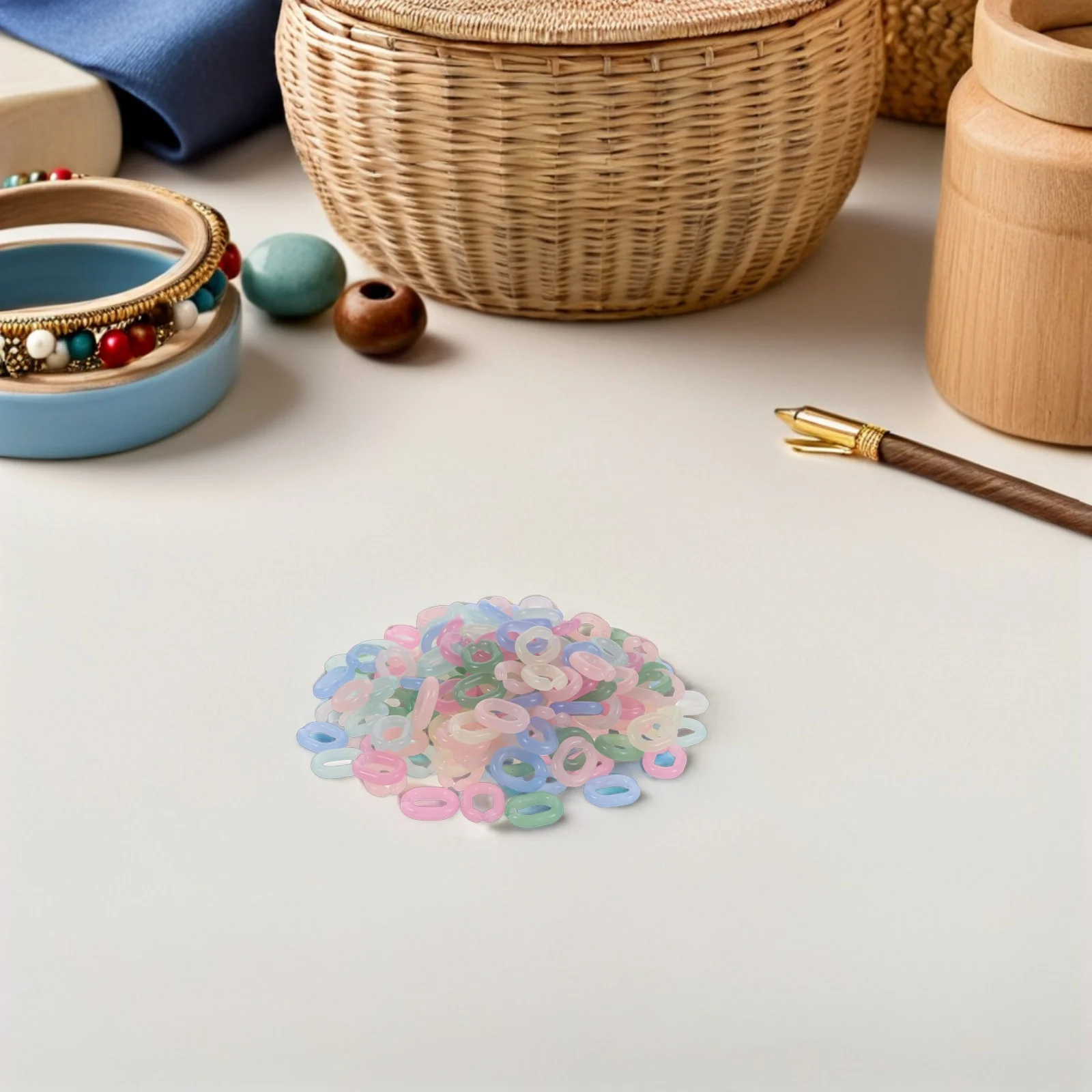 600Pcs Detachable Acrylic Link Rings 14x20mm for DIY Bag Purse Straps and Accessories Acrylic Linking Rings DIY 
600Pcs Detachable Acrylic Link Rings 14x20mm for DIY Bag Purse Straps and Accessories Acrylic Linking Rings DIY