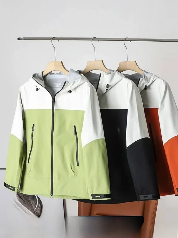 Limited Edition Color! 3D Tailoring! Fully Sealed Spring Autumn Men's Waterproof Windproof Hard Jacket Polyester Fiber
Limited Edition Color! 3D Tailoring! Fully Sealed Spring Autumn Men's Waterproof Windproof Hard Jacket Polyester Fiber