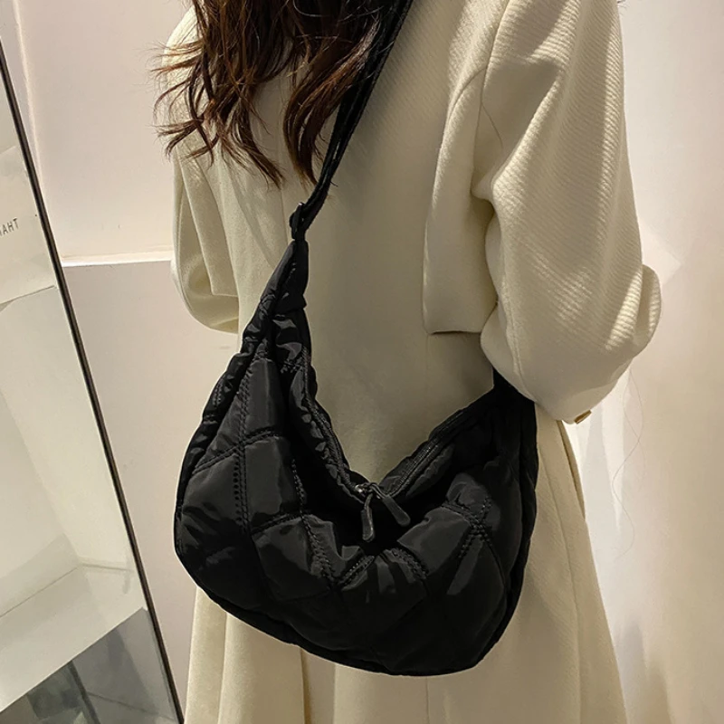 Soft Quilted Puffer Tote Bag with Wide Adjustable Strap, Casual Nylon Shoulder Purse for Errands Travel Fashion Crossbody Bag
Soft Quilted Puffer Tote Bag with Wide Adjustable Strap, Casual Nylon Shoulder Purse for Errands Travel Fashion Crossbody Bag