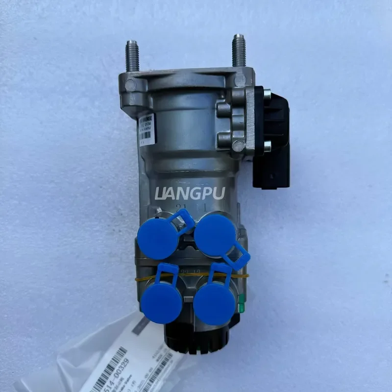 ZK6127 Bus Brake Valve K238590 3514-00329 Truck Brake Relay Valve for Bus Braking Systems
ZK6127 Bus Brake Valve K238590 3514-00329 Truck Brake Relay Valve for Bus Braking Systems