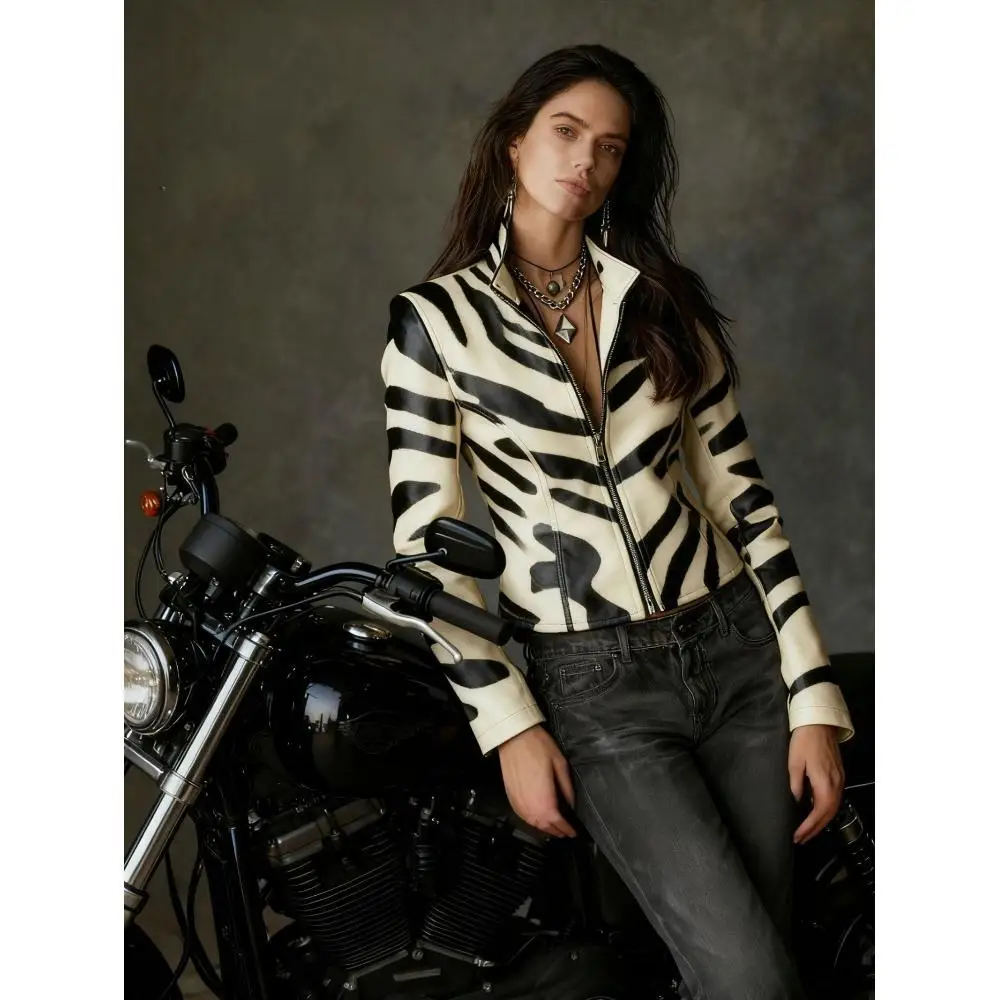 NEW 2026 3D Print Stand Collar Zipper Long Sleeve Leather CoatAutumn New Women's Leather Jacket
NEW 2026 3D Print Stand Collar Zipper Long Sleeve Leather CoatAutumn New Women's Leather Jacket