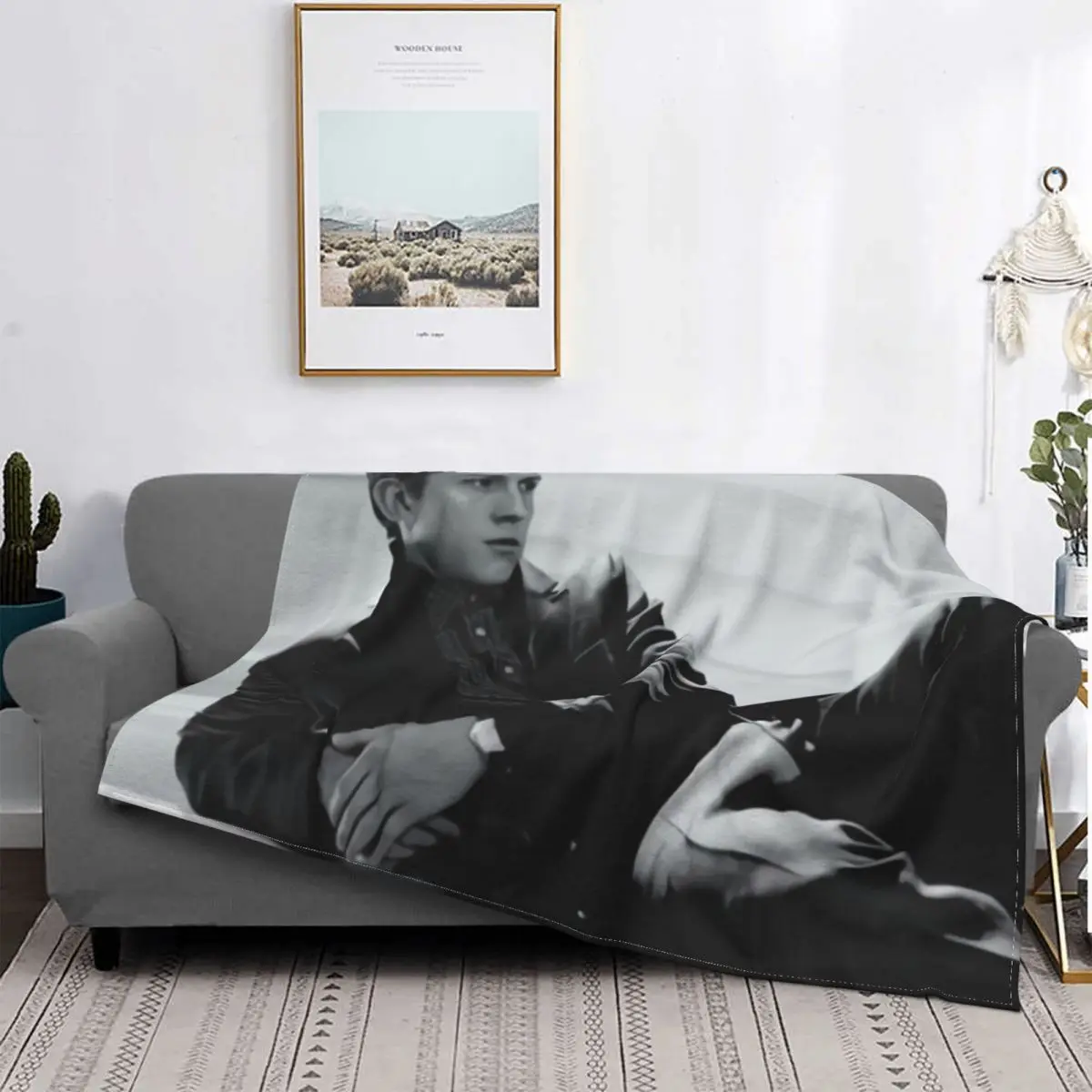 Tom Holland Flannel Throw Blanket Movie Blankets for Home Travel Super Warm Bedspread
Tom Holland Flannel Throw Blanket Movie Blankets for Home Travel Super Warm Bedspread