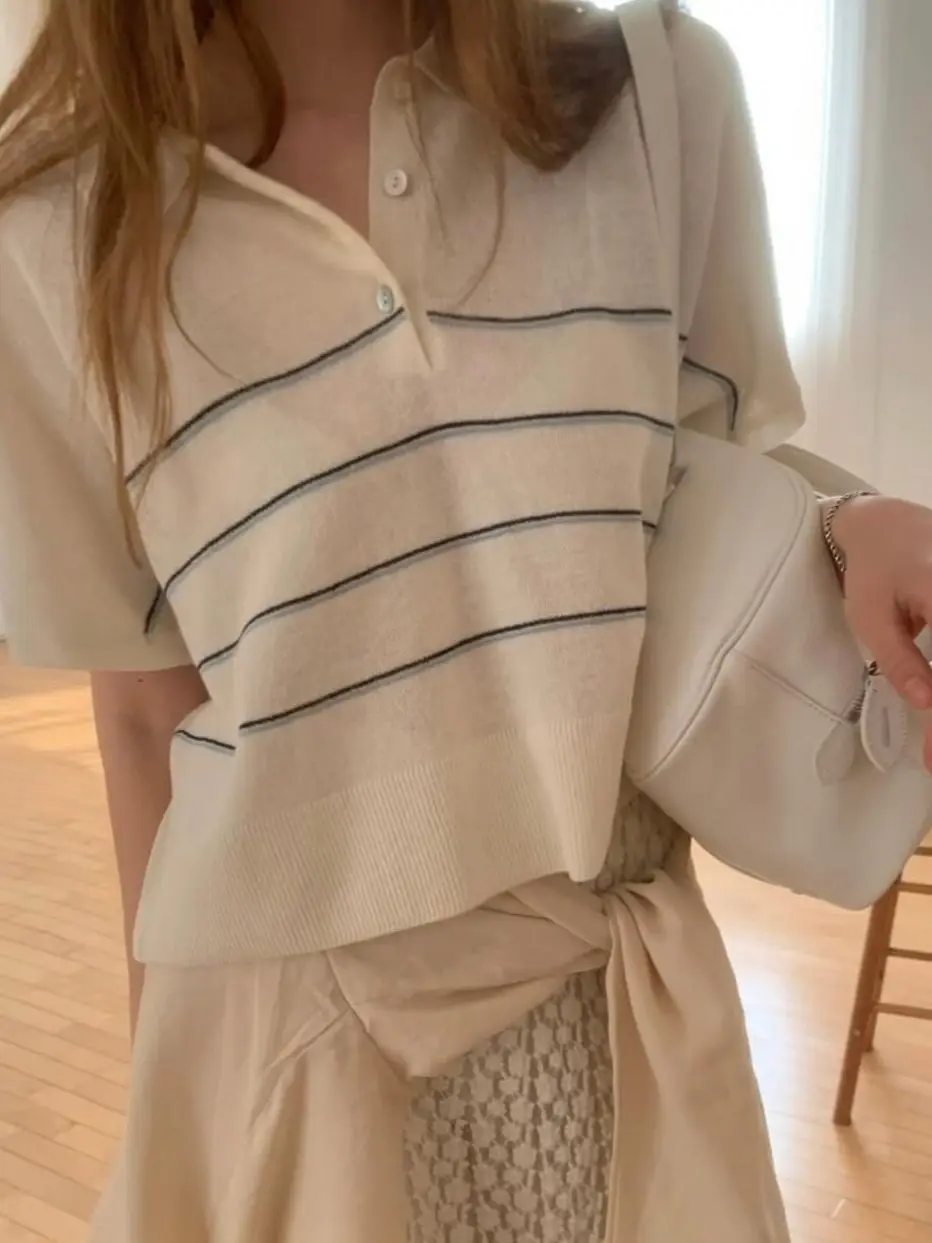 East Gate Women's Thin Short Sleeve Neck Striped Knitwear French Style Loose Fit Medium Softness Breathable Summer Top
East Gate Women's Thin Short Sleeve Neck Striped Knitwear French Style Loose Fit Medium Softness Breathable Summer Top