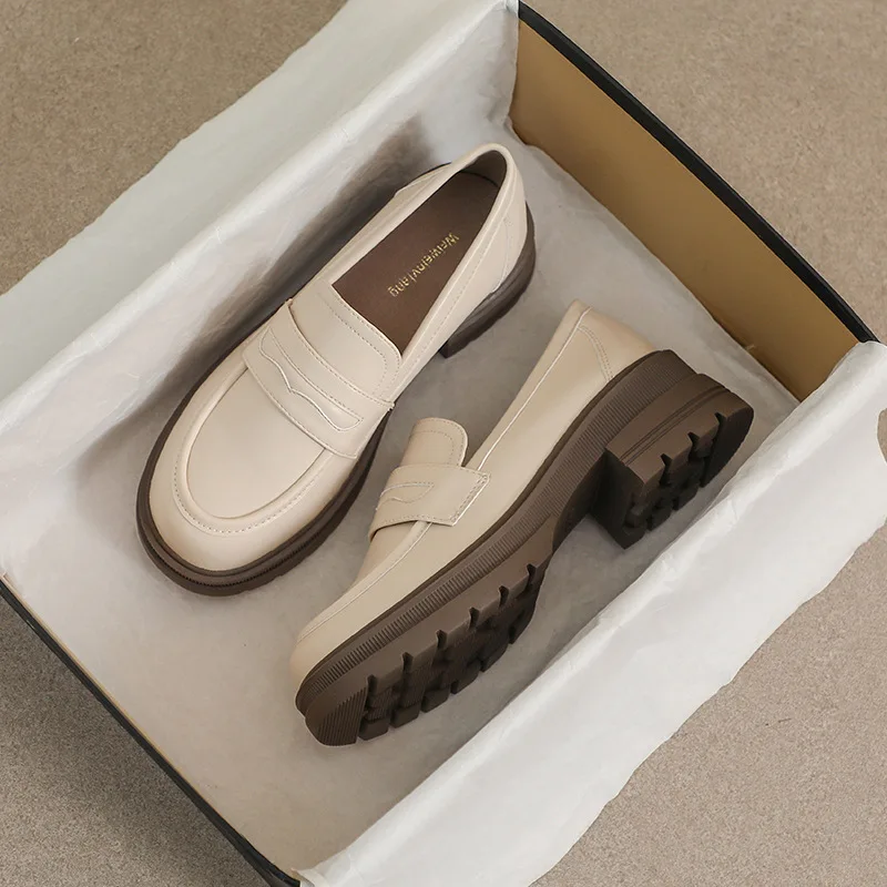 TOPHQWS Retro British Style Loafers 2023 Slip On Platform Leather Shoes For Women Round Toe Female Designer Female Shoes Heels
TOPHQWS Retro British Style Loafers 2023 Slip On Platform Leather Shoes For Women Round Toe Female Designer Female Shoes Heels