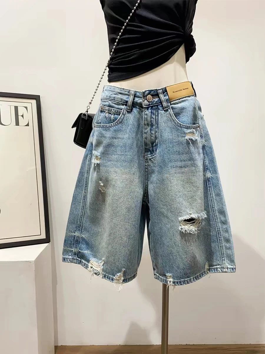 High Waist Wide Leg Denim Shorts Women's Summer plus Size Ripped American Style Jeans Pants High Waist Straight Cut Shorts
High Waist Wide Leg Denim Shorts Women's Summer plus Size Ripped American Style Jeans Pants High Waist Straight Cut Shorts