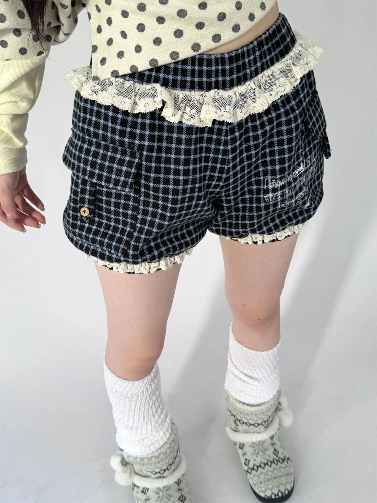 HOUZHOU Preppy Style Plaid Shorts Women Kawaii Sweet Lace Patchwork Short Pants Cutecore Japanese Style Fashion Femal Shorts
HOUZHOU Preppy Style Plaid Shorts Women Kawaii Sweet Lace Patchwork Short Pants Cutecore Japanese Style Fashion Femal Shorts