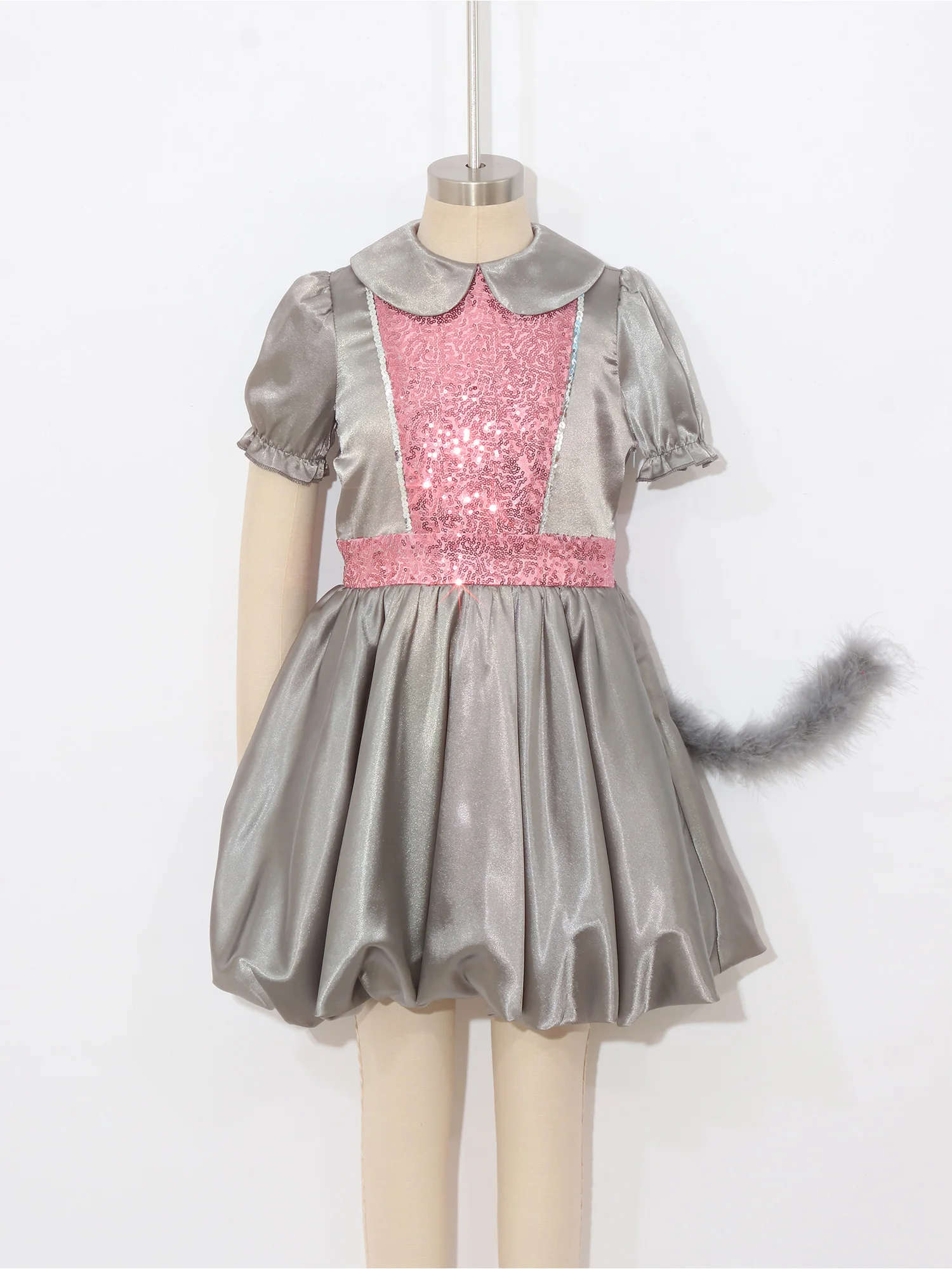 Children Mouse Costume Shiny Sequins Puff Sleeve Bubble Dress with Tail Cute Collar Sparkly for Halloween Party Dress Up Trick
Children Mouse Costume Shiny Sequins Puff Sleeve Bubble Dress with Tail Cute Collar Sparkly for Halloween Party Dress Up Trick