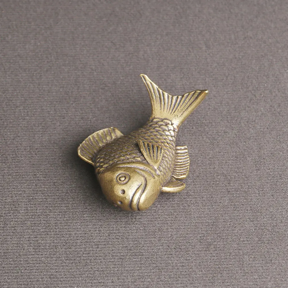 Brass Carp Fish Paperweight Small Exquisite Sculpture Vintage Desktop Decoration Retro Office Decor Brass Fish Figurines
Brass Carp Fish Paperweight Small Exquisite Sculpture Vintage Desktop Decoration Retro Office Decor Brass Fish Figurines