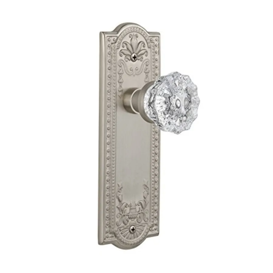 Warehouse Meadows Plate and Interior Crystal Door Knob
Warehouse Meadows Plate and Interior Crystal Door Knob